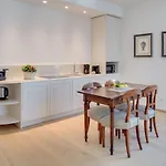 Rambaldi In Casa Nr 6 With Shared Terrace Apartament