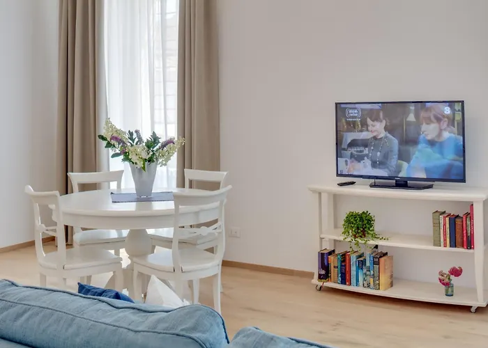 아파트 Rambaldi In Casa Nr 6 With Shared Terrace *