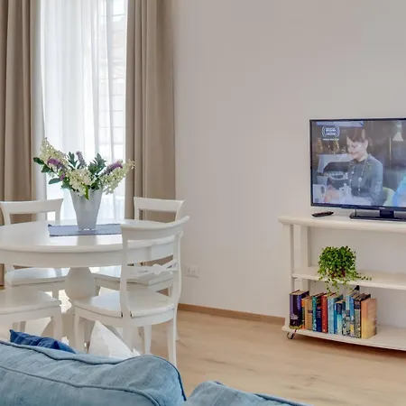 公寓 Rambaldi In Casa Nr 6 With Shared Terrace *